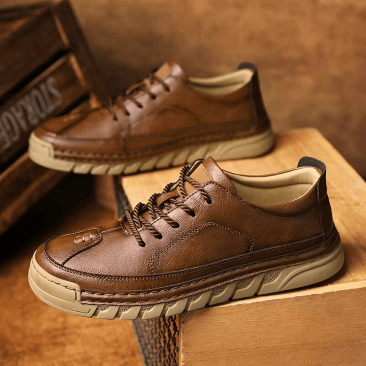 Easton Leather Trainer