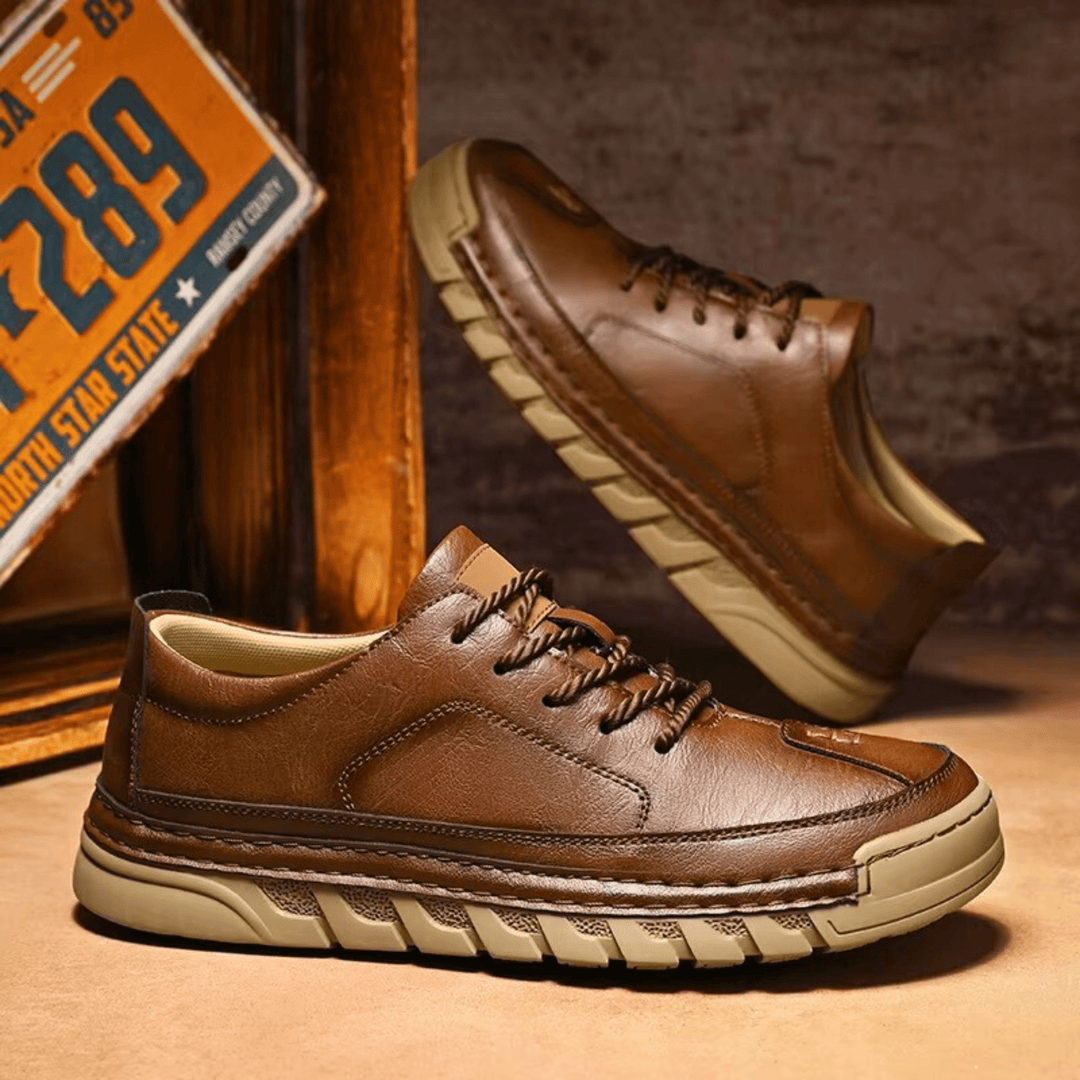 Easton Leather Trainer