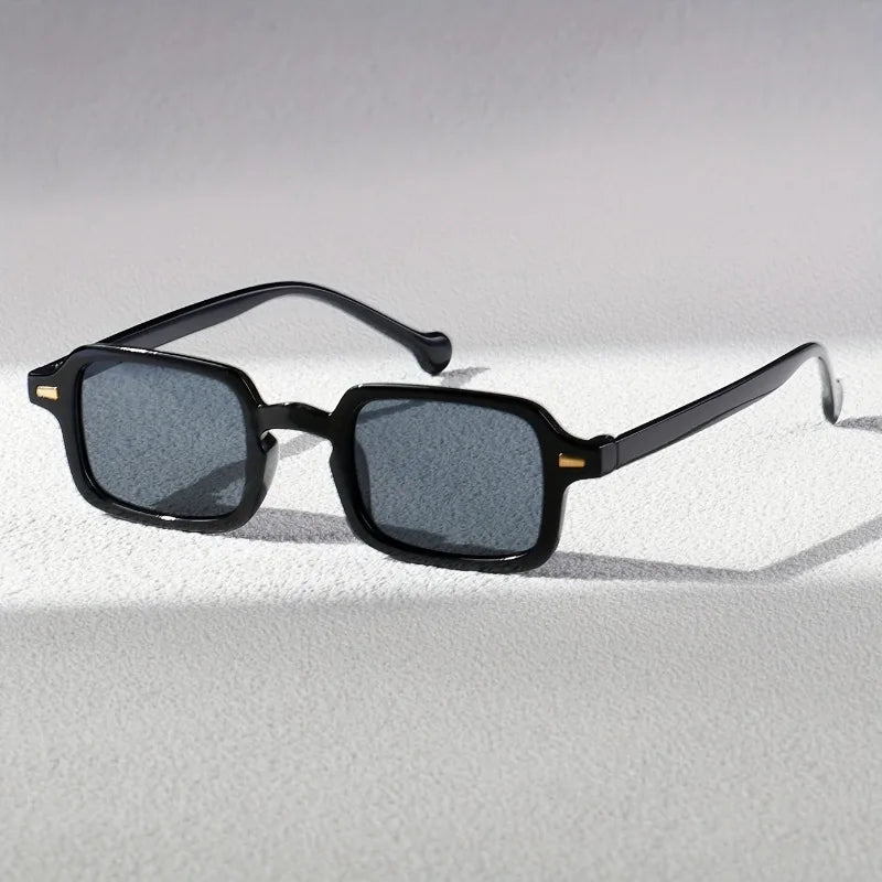Cove Heritage Shades