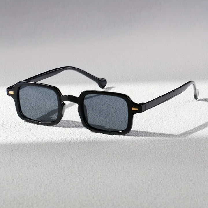 Cove Heritage Shades