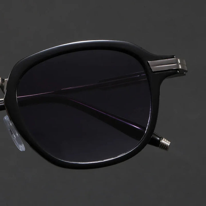 Kova Shades