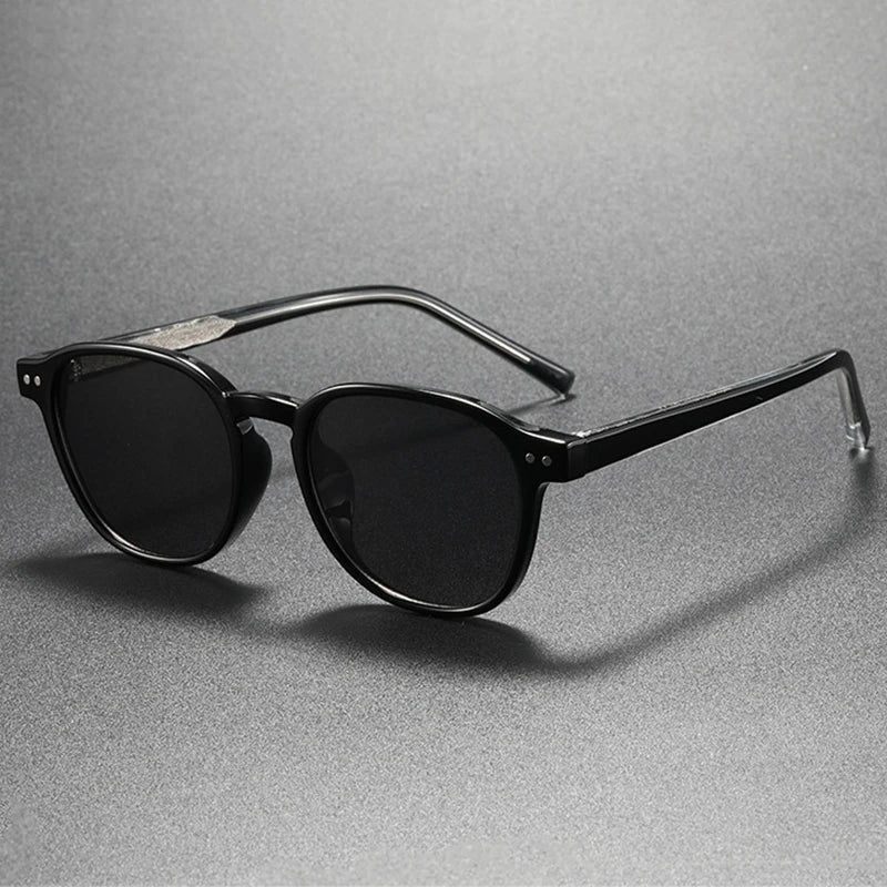 Rivero Shades