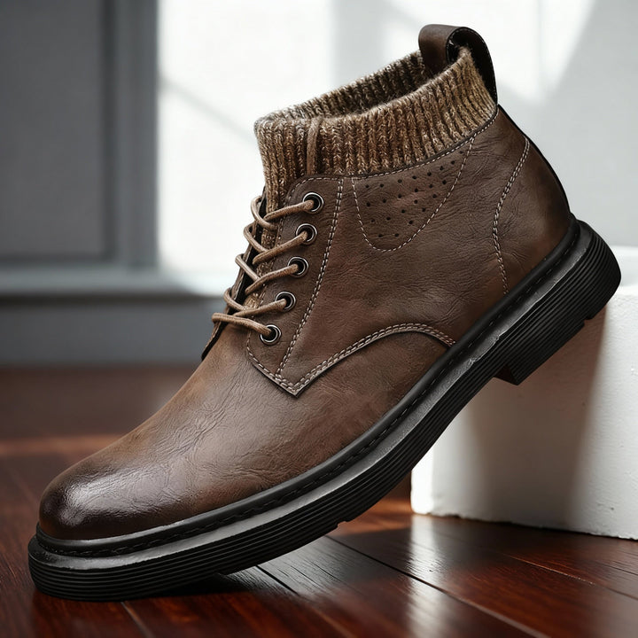 Roger Hilton Collar Boots