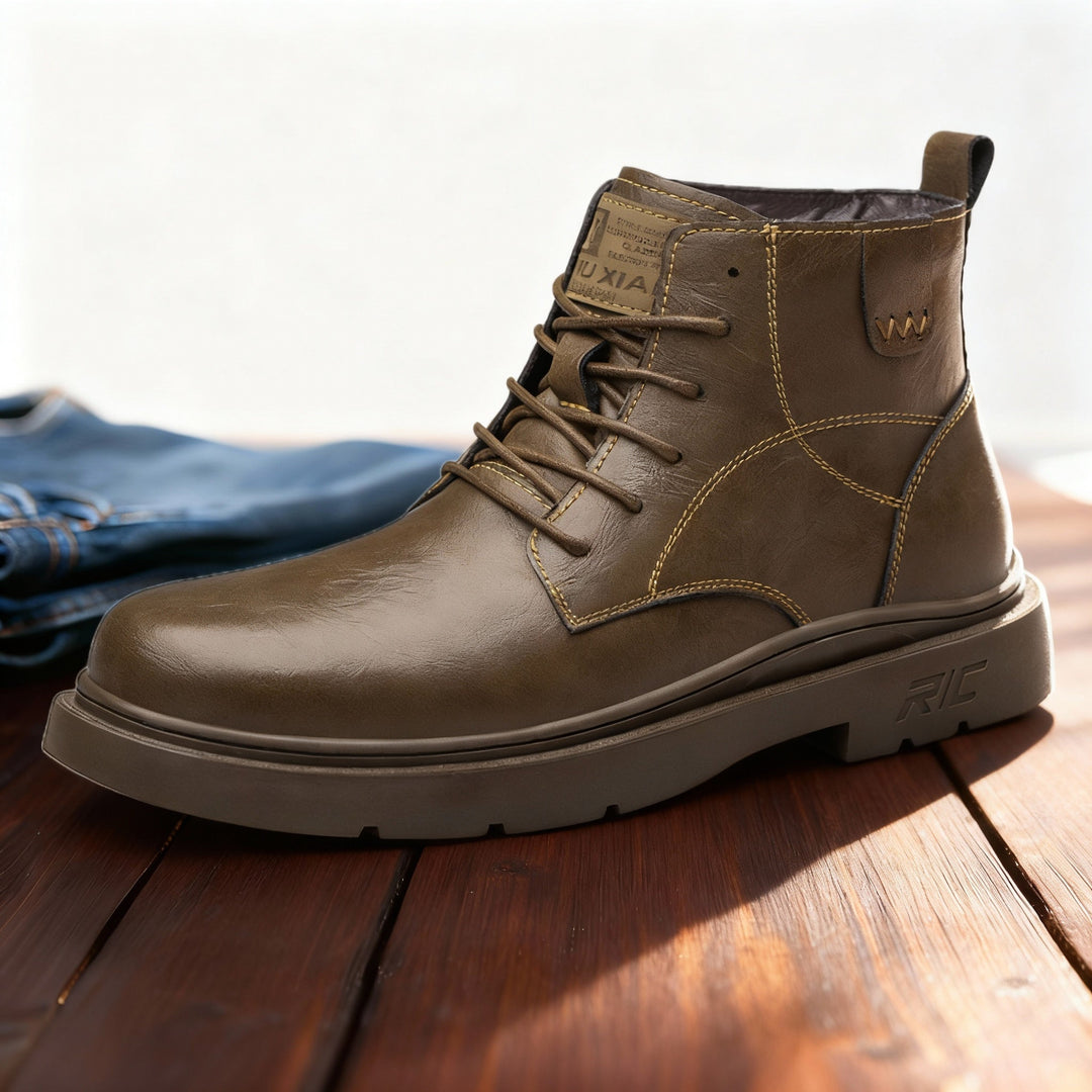 Travis Leather Chukka Boots