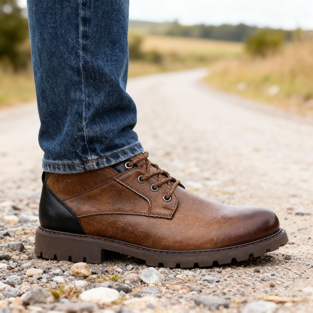 Bronco Low-Cut Boots