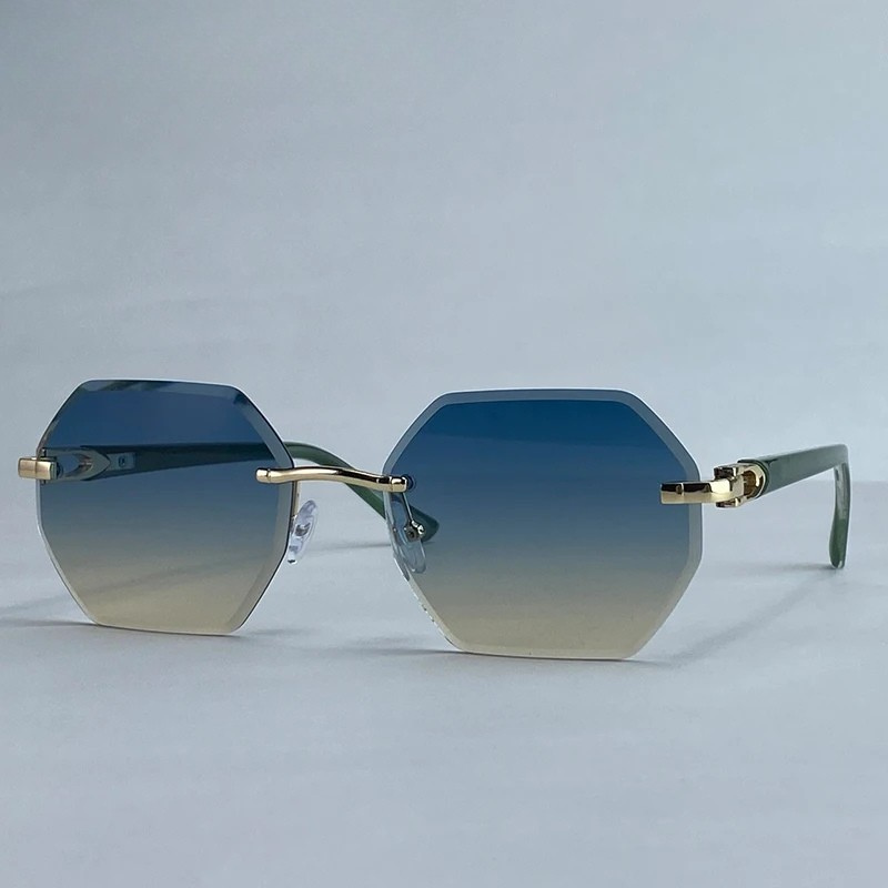 Carlyle Diamond Cut Rays