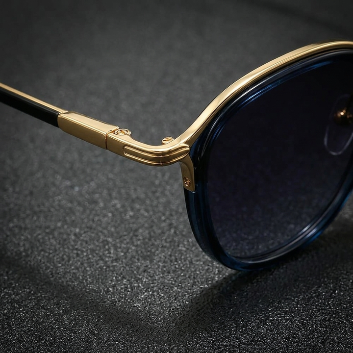 Lucaro Shades