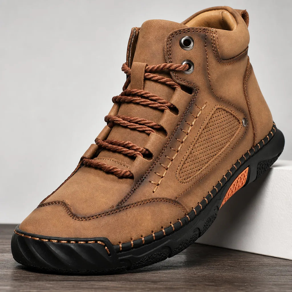 Redmond Chukka Ankle Boots