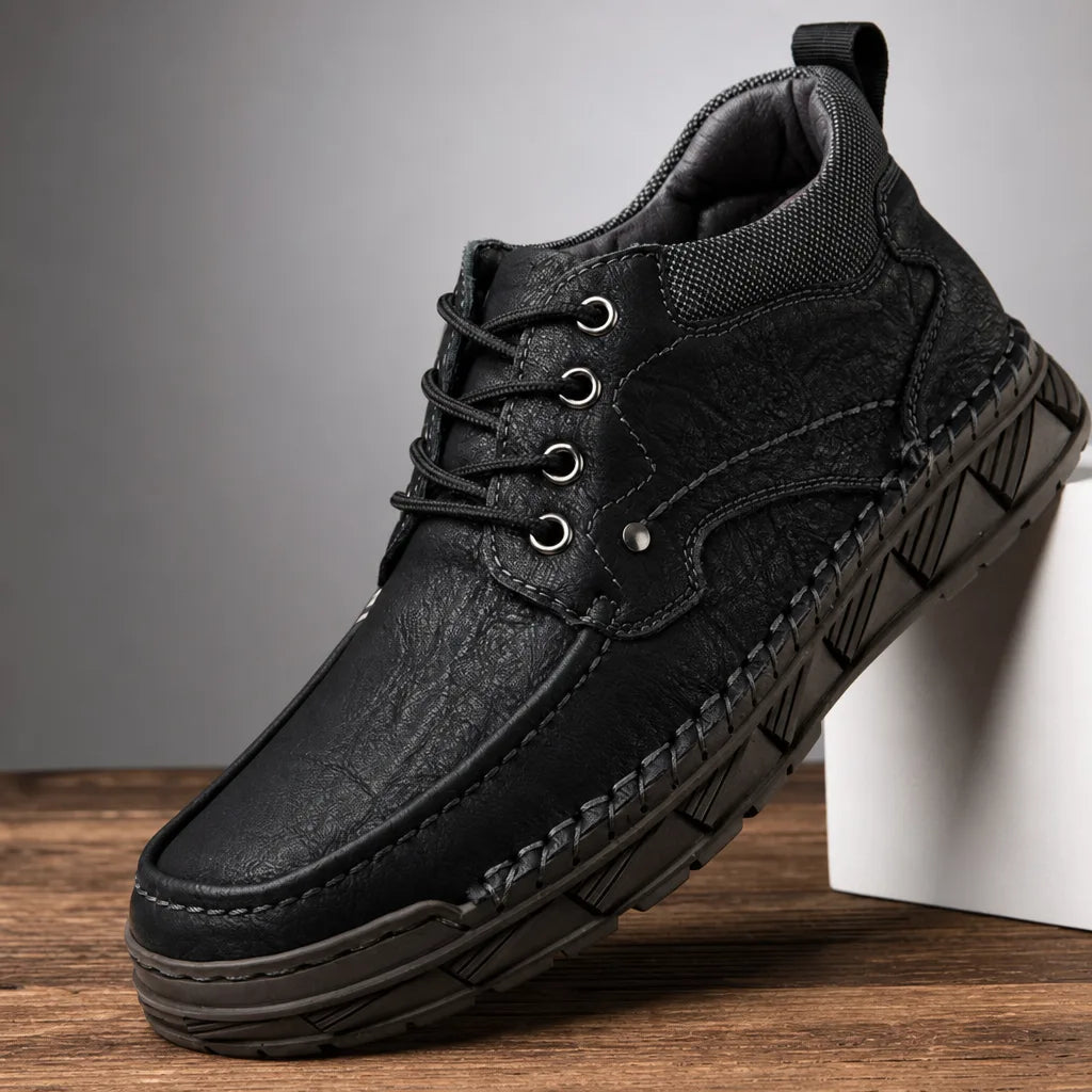 Waylon | Mens Hiking Ankle Chukka Boots